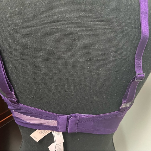 NWT victorias secret push up 36DD - Picture 4 of 7